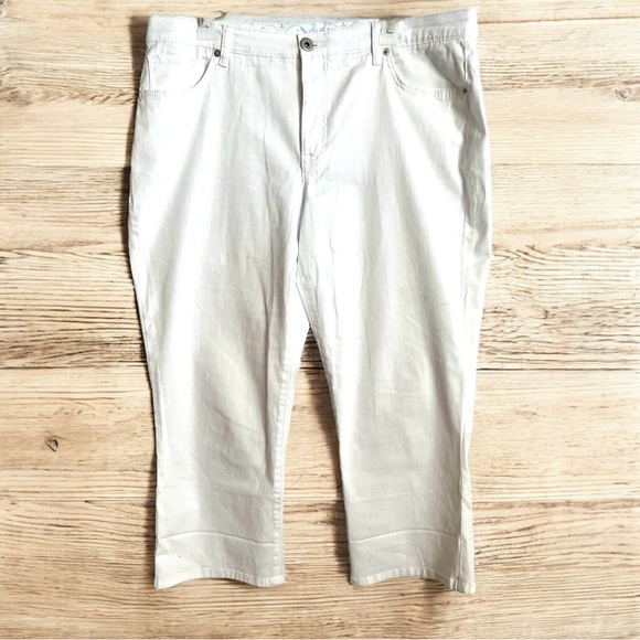 Faded Glory Denim - Faded Glory Cropped White Jean Pants  Women 16W Mid Rise Stretch NWOT